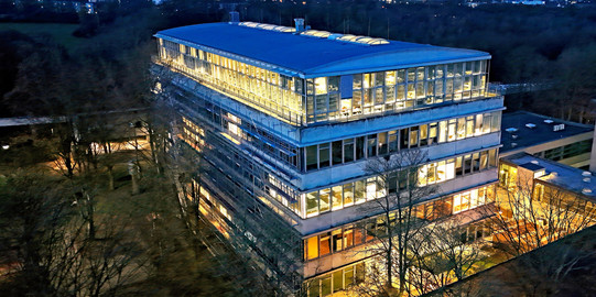 Departmental Library of Spatial Planning GB 4 South Campus, illuminated (drone photo)